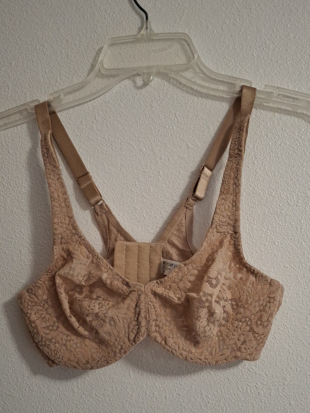 Wacoal Beige Lace Underwire Bra Size 34C